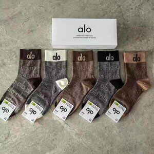 A3- New ALO Yoga Unisex Half-Crew Socks 5-Pack Dark Brown & Grey Tones